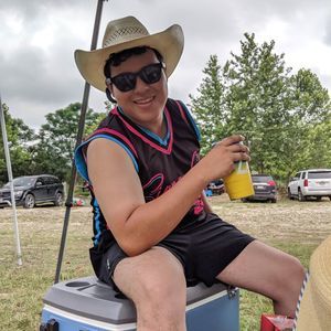 Meet your Posher, Victor